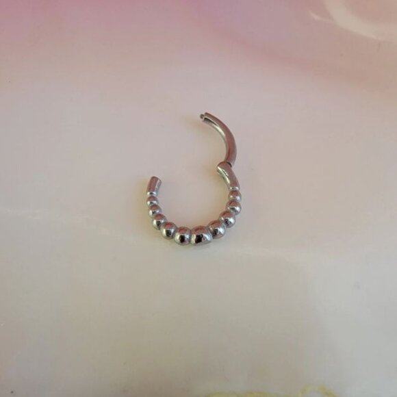 16G 10 Ball Stainless Steel Hinged Septum Segment Ring 5/16 8mm NWT - Picture 2 of 2